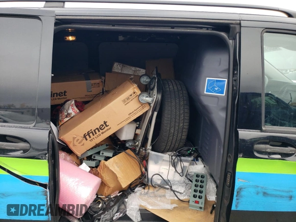 2016 Mercedes-Benz Metris Cargo z VIN WD3PG2EAXG3171266, wystawiony jako Copart lot #43595185 z przebiegiem 101 889 mil mil oraz Szkoda całkowita • Salvage title. Historia ofert i sprzedaży dostępna na DreamBid. Obrazek 11.