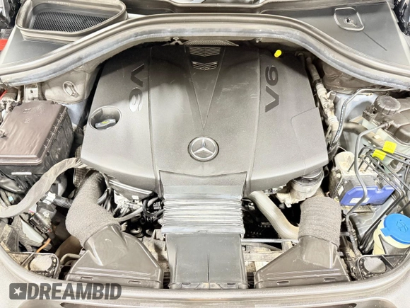 2014 Mercedes-Benz M 350 with VIN 4JGDA2EB3EA379688, listed as a Copart auction lot 55639635 with 57,549 mi miles and Clean Title. Bid and sale history available at DreamBid. Image 7.