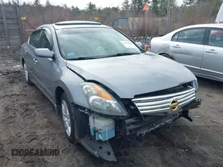 2009 Nissan Altima 2.5 S with VIN 1N4AL21E59N470080, listed as a IAAI auction lot 41953486 with 67,150 mi miles. Bid and sale history available at carsss.com. Image 6.
