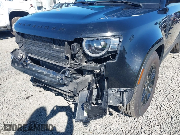 2024 Land Rover Defender S with VIN SALEJ7EX5R2258168, listed as a IAAI auction lot 42837323 with 28,495 mi miles and . Bid and sale history available at DreamBid. Image 19.