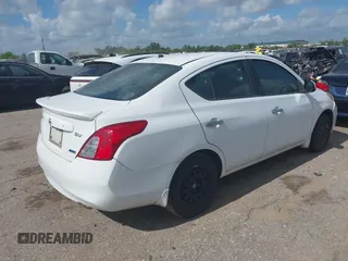 2012 Nissan Versa SV with VIN 3N1CN7AP6CL915352, listed as a IAAI auction lot 42720220 with 187,005 mi miles and . Bid and sale history available at DreamBid. Image 4.