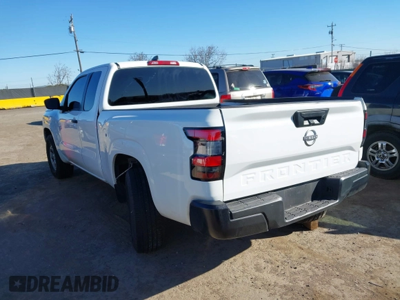 2024 Nissan Frontier S with VIN 1N6ED1CL5RN639610, listed as a IAAI auction lot 41705932 with 17,919 mi miles and . Bid and sale history available at DreamBid. Image 3.