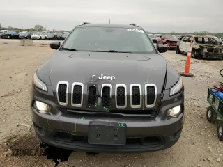 2015 Jeep Cherokee Latitude with VIN 1C4PJMCB5FW788408, listed as a Copart auction lot 53434435 with 225,613 mi miles and Salvage Title. Bid and sale history available at carsss.com. Image 5.