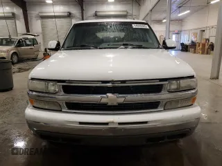 2002 Chevrolet Suburban LS with VIN 1GNFK16Z12J151899, listed as a Copart auction lot 44806045 with 246,640 mi miles and Salvage Title. Bid and sale history available at carsss.com. Image 5.