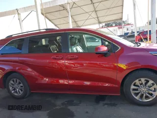2023 Toyota Sienna LE z VIN 5TDKRKEC4PS139651, wystawiony jako IAAI lot #41310256 z przebiegiem 57 792 mil mil oraz . Historia ofert i sprzedaży dostępna na DreamBid. Obrazek 13.