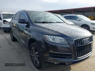 2015 Audi Q7 3.0T Premium Plus with VIN WA1LGAFE1FD001543, listed as a IAAI auction lot 41578060 with 101,506 mi miles. Bid and sale history available at carsss.com. Image 1.
