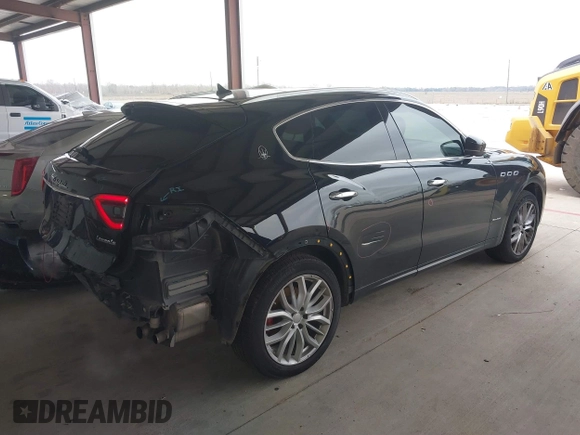 2019 Maserati Levante GranLusso z VIN ZN661XUL4KX321570, wystawiony jako IAAI lot #41603682 z przebiegiem 120 085 mil mil oraz . Historia ofert i sprzedaży dostępna na DreamBid. Obrazek 4.
