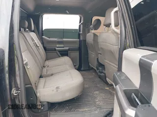 2016 Ford F-150 XLT with VIN 1FTEW1EPXGFA82102, listed as a IAAI auction lot 41560313 with 152,809 mi miles. Bid and sale history available at carsss.com. Image 8.