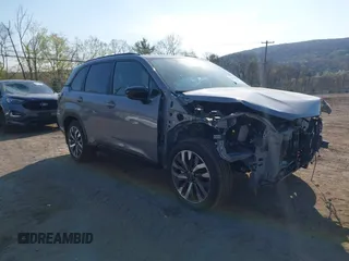 2025 Subaru Forester Touring with VIN JF2SLDTCXSH472743, listed as a IAAI auction lot 42115023 with 1,247 mi miles and . Bid and sale history available at DreamBid. Image 1.