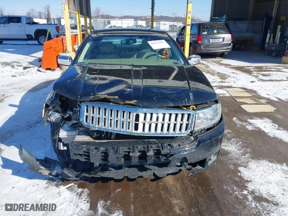 2007 Lincoln MKZ with VIN 3LNHM26T07R653177, listed as a IAAI auction lot 41571111 with 124,929 mi miles. Bid and sale history available at carsss.com. Image 6.