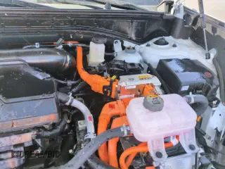 2025 Hyundai Santa Fe Limited z VIN 5NMP3DG11SH050789, wystawiony jako Copart lot #68946365 z przebiegiem 994 mil mil oraz Szkoda całkowita • Salvage title. Historia ofert i sprzedaży dostępna na DreamBid. Obrazek 13.