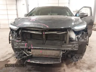 2020 Chevrolet Blazer LT z VIN 3GNKBHRS2LS529797, wystawiony jako IAAI lot #41725280 z przebiegiem 60 047 mil mil oraz . Historia ofert i sprzedaży dostępna na DreamBid. Obrazek 6.