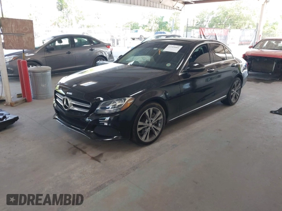 2016 Mercedes-Benz C 300 with VIN 55SWF4JBXGU174572, listed as a IAAI auction lot 42309066 with 71,198 mi miles and . Bid and sale history available at DreamBid. Image 18.