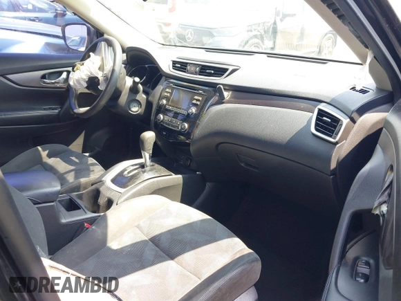 2015 Nissan Rogue SV with VIN KNMAT2MT9FP508835, listed as a IAAI auction lot 42174288 with 203,155 mi miles and . Bid and sale history available at carsss.com. Image 5.