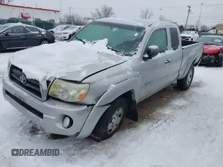2006 Toyota Tacoma with VIN 5TEUU42N36Z293472, listed as a IAAI auction lot 41320155 with 105,230 mi miles. Bid and sale history available at carsss.com. Image 17.