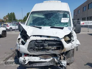 2018 Ford Transit с VIN 1FTYR3XG7JKB40890, выставлен на аукционе IAAI как лот 42448523 с пробегом 92 683 миль миль и . История ставок и продаж доступна на DreamBid. Изображение 6.
