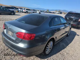2013 Volkswagen Jetta TDI w/Premium с VIN 3VWLL7AJ5DM256459, выставлен на аукционе Copart как лот 59716405 с пробегом 162 464 миль миль и Списание • Salvage title. История ставок и продаж доступна на DreamBid. Изображение 3.