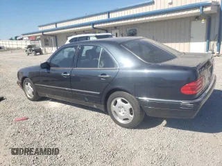 1997 Mercedes-Benz E-Class with VIN WDBJF72F0VA189407, listed as a Copart auction lot 76073234 with 114,692 mi miles and Salvage Title. Bid and sale history available at carsss.com. Image 2.