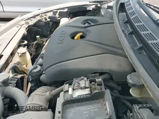 2015 Kia Forte EX с VIN KNAFX5A89F5289539, выставлен на аукционе IAAI как лот 42638181 с пробегом 170 083 миль миль и . История ставок и продаж доступна на DreamBid. Изображение 20.