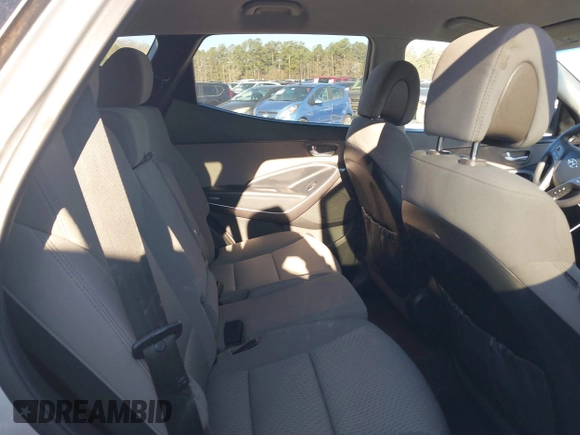 2017 Hyundai Santa Fe 2.4L z VIN 5XYZT3LB3HG398971, wystawiony jako IAAI lot #41844623 z przebiegiem 173 000 mil mil oraz . Historia ofert i sprzedaży dostępna na DreamBid. Obrazek 8.