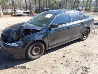2011 Volkswagen Jetta Sedan S with VIN 3VW2K7AJ7BM066044, listed as a IAAI auction lot 41480004 with 128,407 mi miles. Bid and sale history available at carsss.com. Image 17.