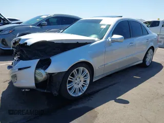 2007 Mercedes-Benz E-Class 3.5L with VIN WDBUF56X07B174780, listed as a IAAI auction lot 42007204 with 150,527 mi miles. Bid and sale history available at carsss.com. Image 17.
