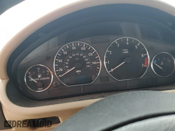 2000 BMW Z3 2.5 z VIN 4USCH9349YLG04632, wystawiony jako Copart lot #75796274 z przebiegiem Nie podano mil oraz Szkody całkowita. Historia ofert i sprzedaży dostępna na DreamBid. Obrazek 9.