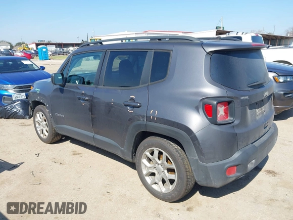 2018 Jeep Renegade Latitude with VIN ZACCJABB3JPH06633, listed as a IAAI auction lot 41590563 with 224,654 mi miles. Bid and sale history available at carsss.com. Image 3.