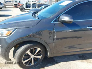 2018 Kia Sorento EX with VIN 5XYPH4A52JG384044, listed as a IAAI auction lot 40906245 with 109,389 mi miles and . Bid and sale history available at DreamBid. Image 6.