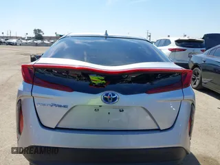 2017 Toyota Prius Plus with VIN JTDKARFP7H3019766, listed as a IAAI auction lot 41850601 with 281,540 mi miles and . Bid and sale history available at DreamBid. Image 17.
