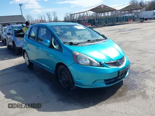 2012 Honda Fit с VIN JHMGE8H33CC009807, выставлен на аукционе IAAI как лот 41814176 с пробегом 88 612 миль миль и . История ставок и продаж доступна на DreamBid. Изображение 1.