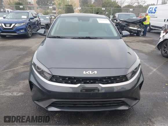 2022 Kia Forte LXS with VIN 3KPF24AD9NE463704, listed as a IAAI auction lot 41632704 with 54,418 mi miles. Bid and sale history available at carsss.com. Image 12.