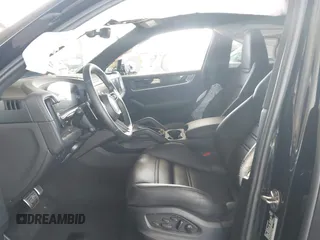 2024 Porsche Cayenne S z VIN WP1AL2AY3RDA35194, wystawiony jako IAAI lot #40984680 z przebiegiem 23 852 mil mil oraz . Historia ofert i sprzedaży dostępna na DreamBid. Obrazek 5.