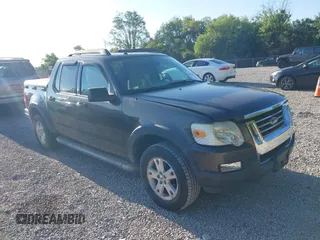 2007 Ford Explorer Sport Trac XLT z VIN 1FMEU31K67UA18559, wystawiony jako IAAI lot #40156484 z przebiegiem 245 853 mil mil oraz . Historia ofert i sprzedaży dostępna na DreamBid. Obrazek 1.
