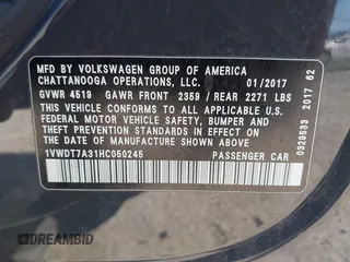 2017 Volkswagen Passat R-Line z VIN 1VWDT7A31HC050245, wystawiony jako IAAI lot #41981476 z przebiegiem 114 246 mil mil oraz . Historia ofert i sprzedaży dostępna na DreamBid. Obrazek 9.
