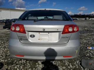 2007 Suzuki Reno z VIN KL5JD66Z57K670570, wystawiony jako Copart lot #79906524 z przebiegiem 126 550 mil mil oraz Szkody całkowita. Historia ofert i sprzedaży dostępna na DreamBid. Obrazek 6.