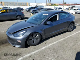 2023 Tesla Model 3 z VIN 5YJ3E1EA5PF542678, wystawiony jako Copart lot #69489404 z przebiegiem 11 645 mil mil oraz Szkoda całkowita • Salvage title. Historia ofert i sprzedaży dostępna na DreamBid. Obrazek 1.