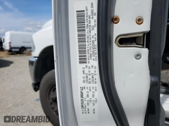 2014 Ram 3500 Tradesman z VIN 3C63RRGJ8EG220695, wystawiony jako Copart lot #57074635 z przebiegiem 162 890 mil mil oraz Tytuł czysty. Historia ofert i sprzedaży dostępna na DreamBid. Obrazek 12.
