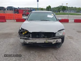 2002 Nissan Maxima GLE z VIN JN1DA31A32T308663, wystawiony jako IAAI lot #42136460 z przebiegiem 235 632 mil mil oraz . Historia ofert i sprzedaży dostępna na DreamBid. Obrazek 12.