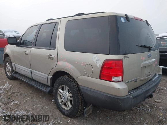 2004 Ford Expedition Special Service with VIN 1FMPU16L64LA31845, listed as a IAAI auction lot 41290115 with 260,312 mi miles and . Bid and sale history available at DreamBid. Image 3.