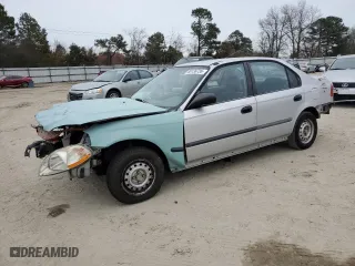 1996 Honda Civic DX with VIN 2HGEJ6624TH510979, listed as a Copart auction lot 88136735 with 208,029 mi miles and Salvage Title. Bid and sale history available at carsss.com. Image 1.