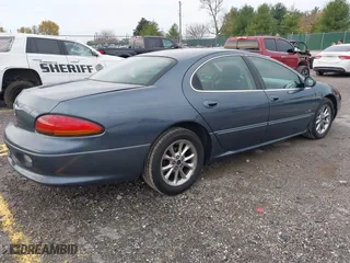 2001 Chrysler LHS with VIN 2C3HC56G01H562025, listed as a IAAI auction lot 40875197 with 282,882 mi miles. Bid and sale history available at carsss.com. Image 4.