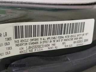 2006 Jeep Commander Limited с VIN 1J8HG58266C314494, выставлен на аукционе IAAI как лот 42272830 с пробегом 185 049 миль миль и . История ставок и продаж доступна на DreamBid. Изображение 9.