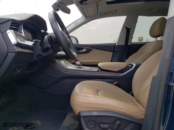 2019 Audi Q8 Premium Plus with VIN WA1EVAF12KD014632, listed as a Copart auction lot 60351813 with 30,264 mi miles. Bid and sale history available at carsss.com. Image 7.