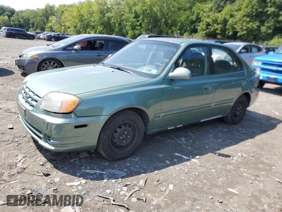 2005 Hyundai Accent GLS with VIN KMHCG45C35U622963, listed as a Copart auction lot 68292114 with 137,655 mi miles and Salvage Title. Bid and sale history available at carsss.com. Image 1.