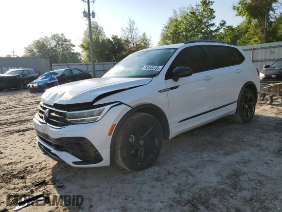 2023 Volkswagen Tiguan SE R-Line Black с VIN 3VVCB7AX6PM012271, выставлен на аукционе Copart как лот 54506175 с пробегом 28 168 миль миль и Списание • Salvage title. История ставок и продаж доступна на DreamBid. Изображение 1.
