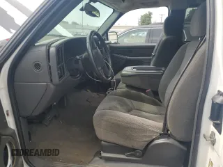 2005 Chevrolet Silverado 1500 Z71 z VIN 1GCEK19B45E330485, wystawiony jako Copart lot #59573585 z przebiegiem 163 119 mil mil oraz Szkoda całkowita • Salvage title. Historia ofert i sprzedaży dostępna na DreamBid. Obrazek 7.