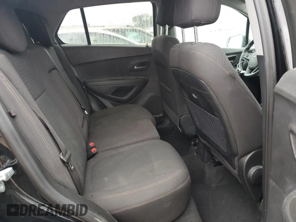 2020 Chevrolet Trax LS z VIN 3GNCJKSB8LL296338, wystawiony jako Copart lot #59176485 z przebiegiem 75 065 mil mil oraz Szkoda całkowita • Salvage title. Historia ofert i sprzedaży dostępna na DreamBid. Obrazek 11.