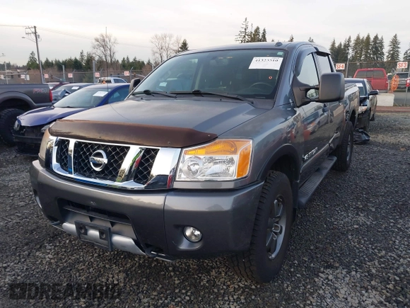 2014 Nissan Titan S with VIN 1N6AA0EC4EN500528, listed as a IAAI auction lot 41323510 with 31,164 mi miles and . Bid and sale history available at DreamBid. Image 18.