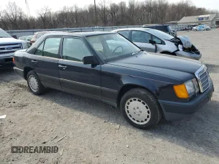 1986 Mercedes-Benz 300 E z VIN WDBEA30D7GA264150, wystawiony jako Copart lot #48736065 z przebiegiem 139 066 mil mil oraz Czysty tytuł • Clean title. Historia ofert i sprzedaży dostępna na DreamBid. Obrazek 4.